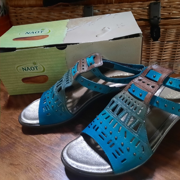 NAOT Sandals - Picture 5 of 5